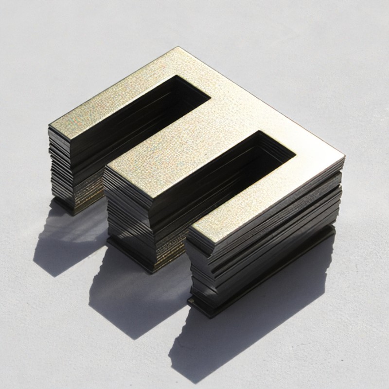 Oriented electrical steel