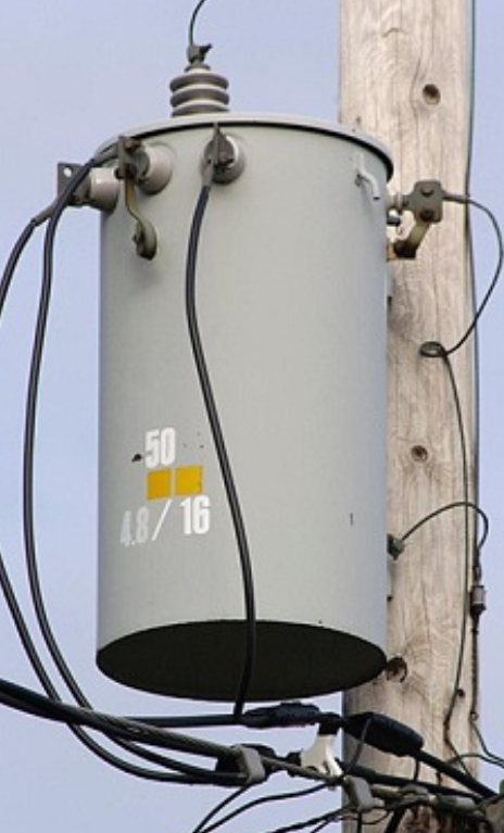 3 phase distribution transformer